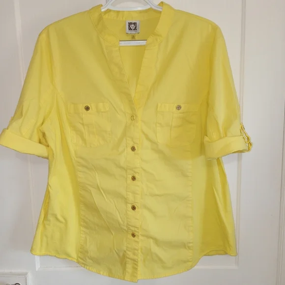 5 for $10 Anne Klein Yellow 1/4 Rollup Sleeve Button Down VNeck Top size XL - Picture 1 of 8